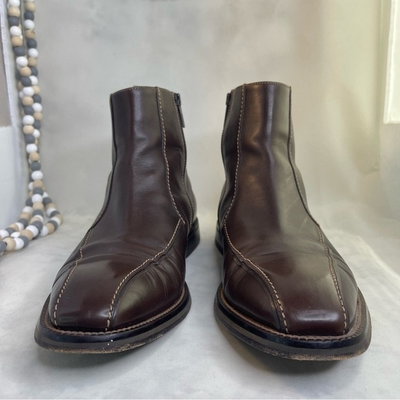 Hugo Boss Elegant Dark Brown Leather Men's Boots Size 9 - Picture 3 of 10
